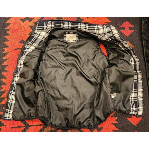 A New Day Black & White Plaid Puffer Vest With Front Pockets & Zipper Closure XL - Picture 10 of 13